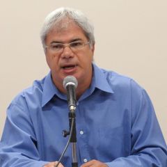 Cláudio de Oliveira Ribeiro